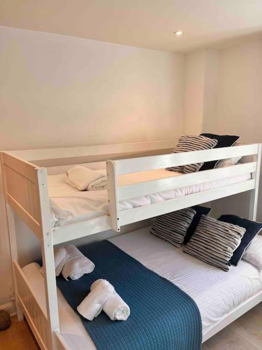 2Bed With Pool & Sea View Apartment Newquay  Exterior photo