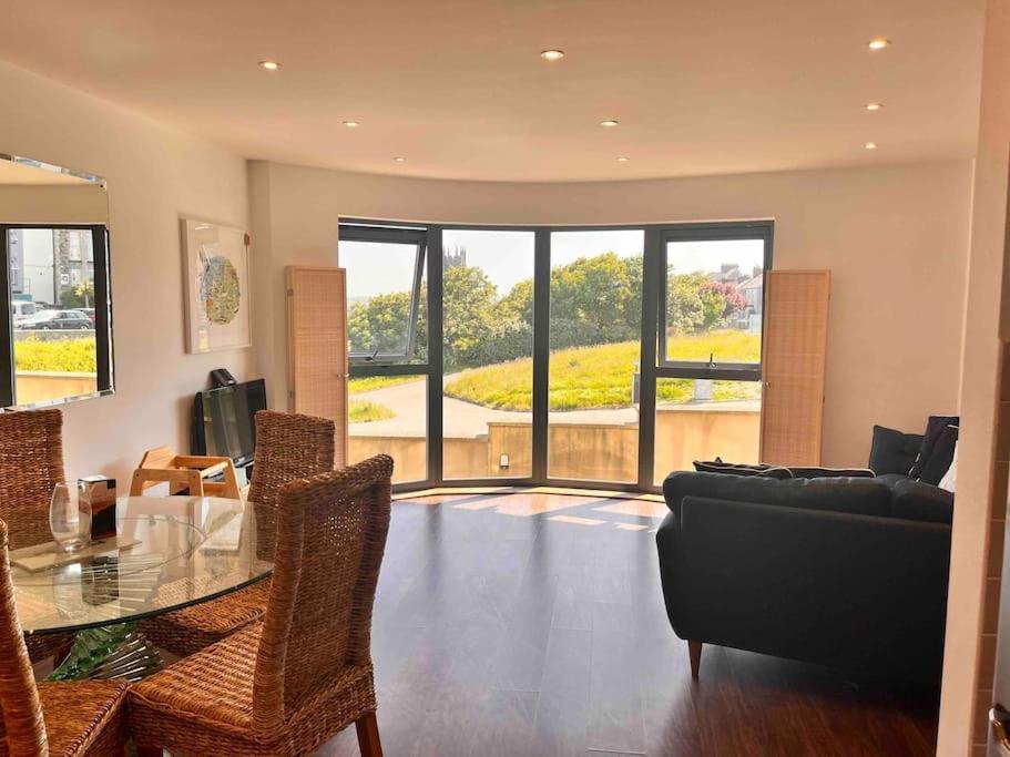 2Bed With Pool & Sea View Apartment Newquay  Exterior photo